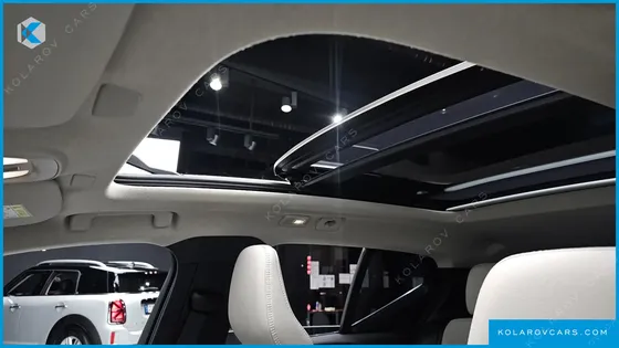 VOLVO XC40 B4 ULTRA BRIGHT
