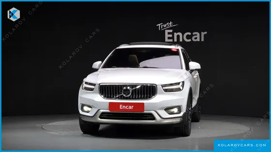 VOLVO XC40 B4 INSCRIPTION