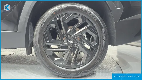 HYUNDAI TUCSON GASOLINE 1.6 TURBO 2WD