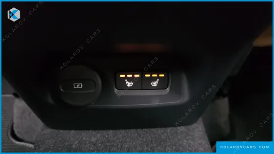 VOLVO XC40 B4 INSCRIPTION