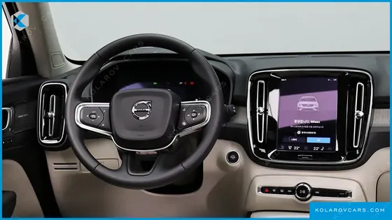 VOLVO XC40 B4 ULTRA BRIGHT