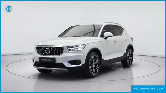 VOLVO XC40 B4 INSCRIPTION