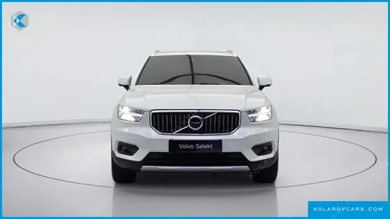 VOLVO XC40 B4 INSCRIPTION