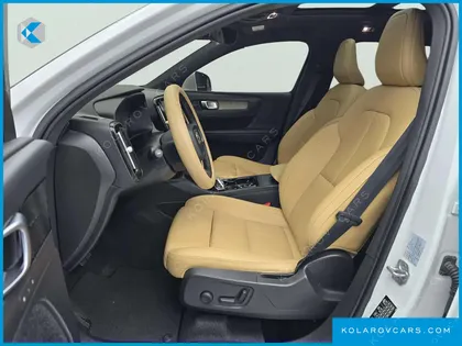 VOLVO XC40 B4 INSCRIPTION