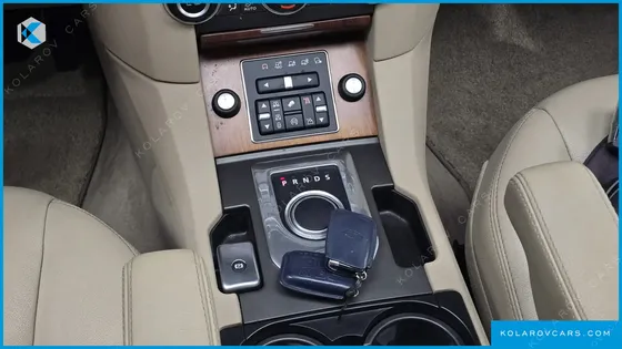 LAND ROVER DISCOVERY 3.0 SDV6 HSE