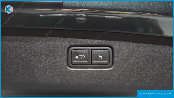 GENESIS GV70 E-AWD