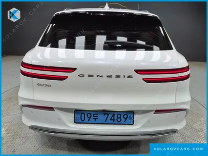 GENESIS GV70 E-AWD