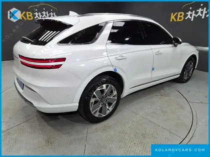 GENESIS GV70 E-AWD