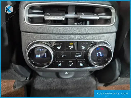 GENESIS GV70 E-AWD