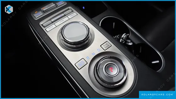 GENESIS GV70 E-AWD