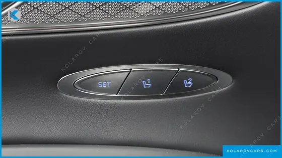 GENESIS GV70 E-AWD
