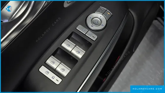 GENESIS GV70 E-AWD