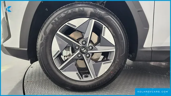 HYUNDAI TUCSON GASOLINE 1.6 TURBO 2WD