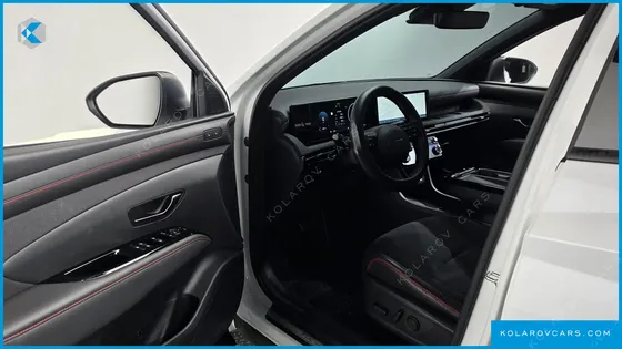 HYUNDAI TUCSON GASOLINE 1.6 TURBO 2WD