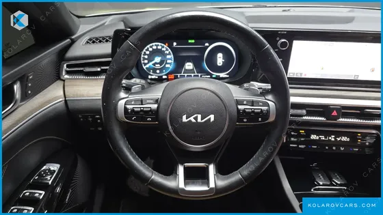 KIA K5 SIGNATURE