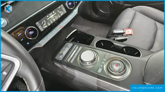 GENESIS GV70 E-AWD
