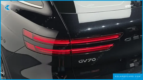 GENESIS GV70 E-AWD