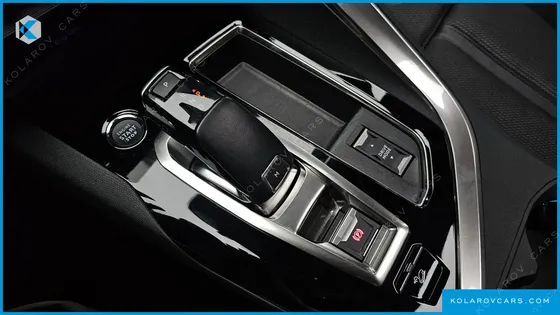 PEUGEOT 3008 1.2 PURE TECH GT