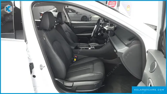 HYUNDAI SONATA 1.6 TURBO