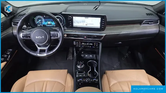 KIA K5 SIGNATURE