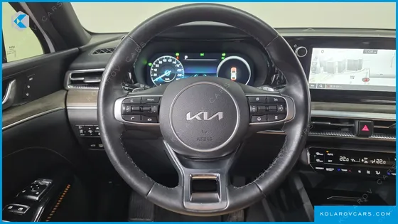 KIA K5 SIGNATURE