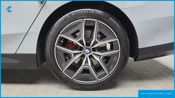 BMW 5 SERIES 520I SPECIAL EDITION