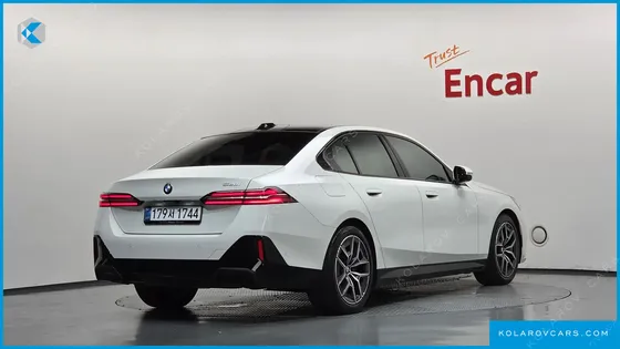 BMW 5 SERIES 520I M SPORT