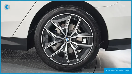 BMW 5 SERIES 520I M SPORT