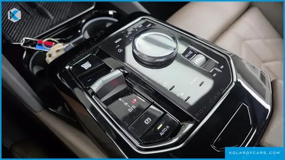 BMW 5 SERIES 520I