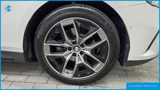 BMW 5 SERIES 520I