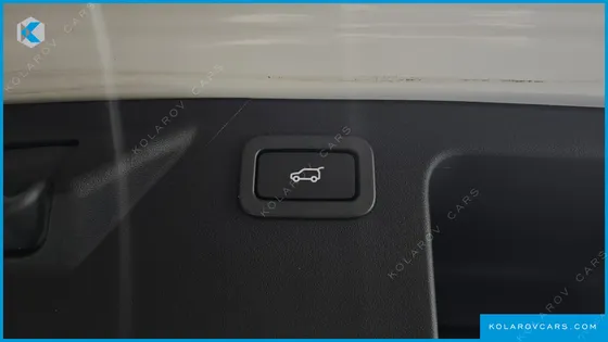 LAND ROVER DISCOVERY SPORT 2.0 TD4 SE (150PS)