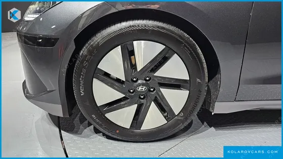 HYUNDAI IONIQ 6 STANDARD