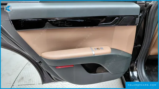 HYUNDAI GRANDEUR EXCLUSIVE