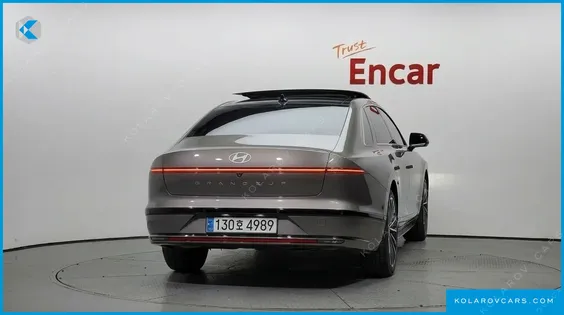 HYUNDAI GRANDEUR CALLIGRAPHY