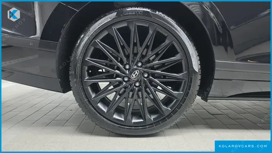HYUNDAI GRANDEUR CALLIGRAPHY