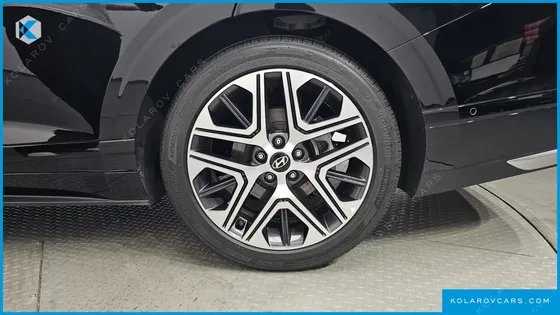 HYUNDAI GRANDEUR EXCLUSIVE