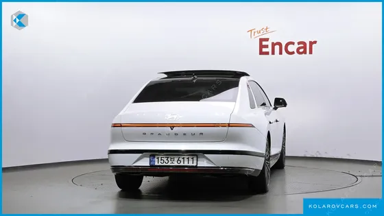 HYUNDAI GRANDEUR CALLIGRAPHY