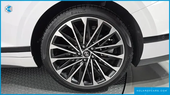 HYUNDAI GRANDEUR CALLIGRAPHY