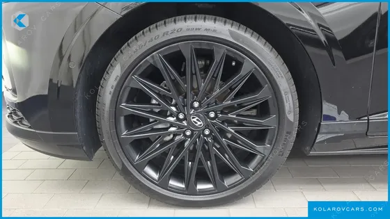 HYUNDAI GRANDEUR CALLIGRAPHY