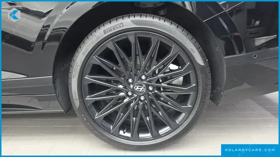 HYUNDAI GRANDEUR CALLIGRAPHY