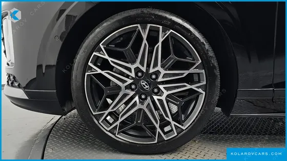HYUNDAI GRANDEUR EXCLUSIVE