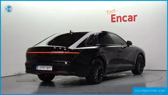 HYUNDAI GRANDEUR CALLIGRAPHY