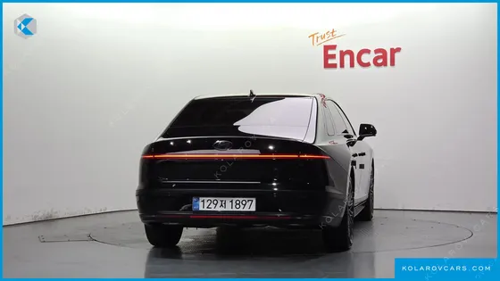 HYUNDAI GRANDEUR CALLIGRAPHY