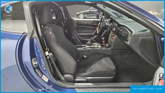 TOYOTA 86 2.0