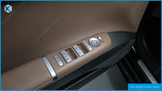 HYUNDAI GRANDEUR PREMIUM