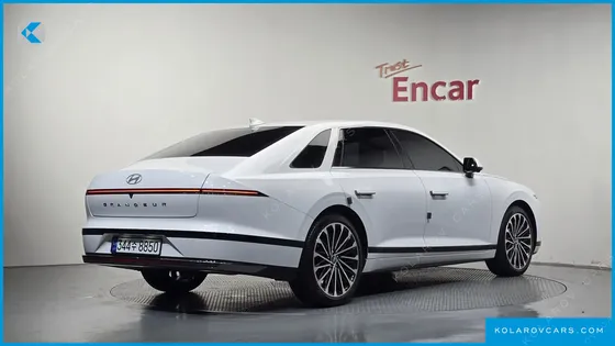 HYUNDAI GRANDEUR CALLIGRAPHY