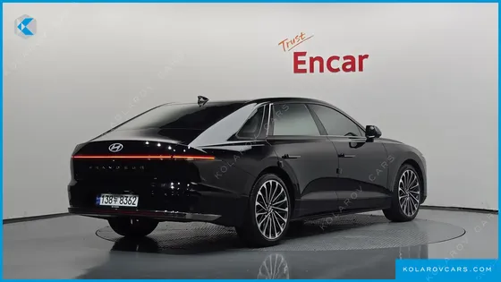 HYUNDAI GRANDEUR CALLIGRAPHY