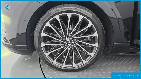 HYUNDAI GRANDEUR CALLIGRAPHY