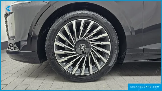 HYUNDAI GRANDEUR CALLIGRAPHY