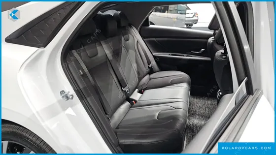 HYUNDAI ELANTRA (AVANTE) 1.6